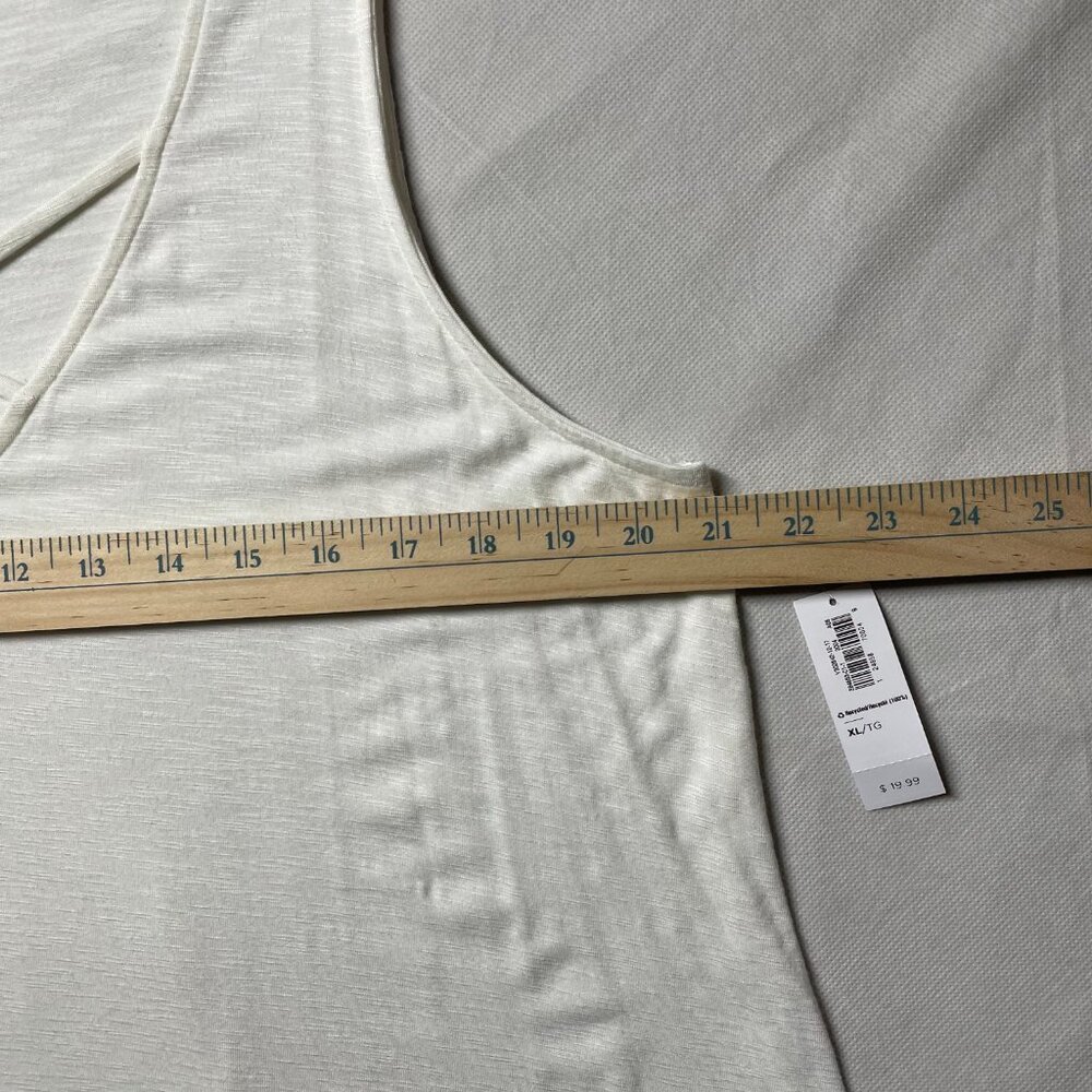 NWT Old Navy Womens White Sleeveless Criss Cross V-Neck Luxe Tank Top Size XL - Picture 6 of 8